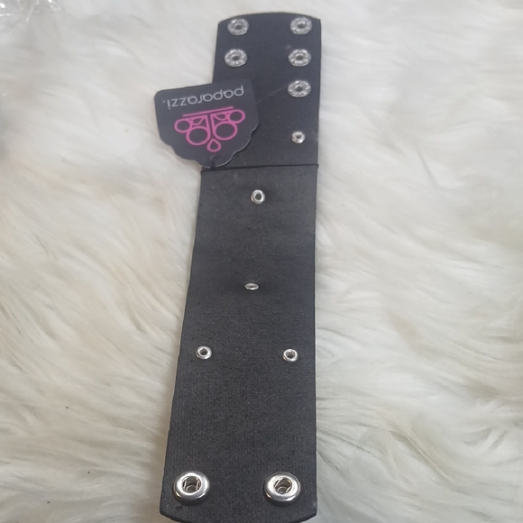 Paparazzi Black Bracelet with Silver Details Urban And Rock Unisex - Picture 7 of 8